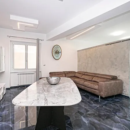 Apartment Domus Carmen Luxury *