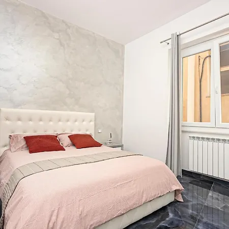 Domus Carmen Luxury Apartment *