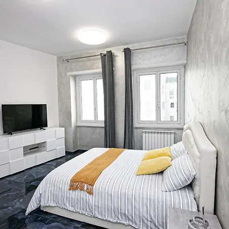 Domus Carmen Luxury Apartment