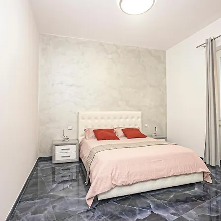 Apartment Domus Carmen Luxury