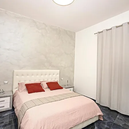 Domus Carmen Luxury Genoa